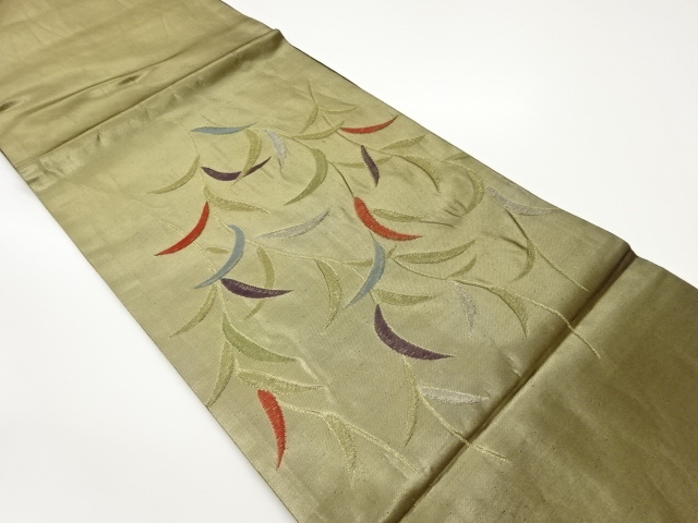 枝垂れ柳模様織出し開き名古屋帯（額縁仕立て）